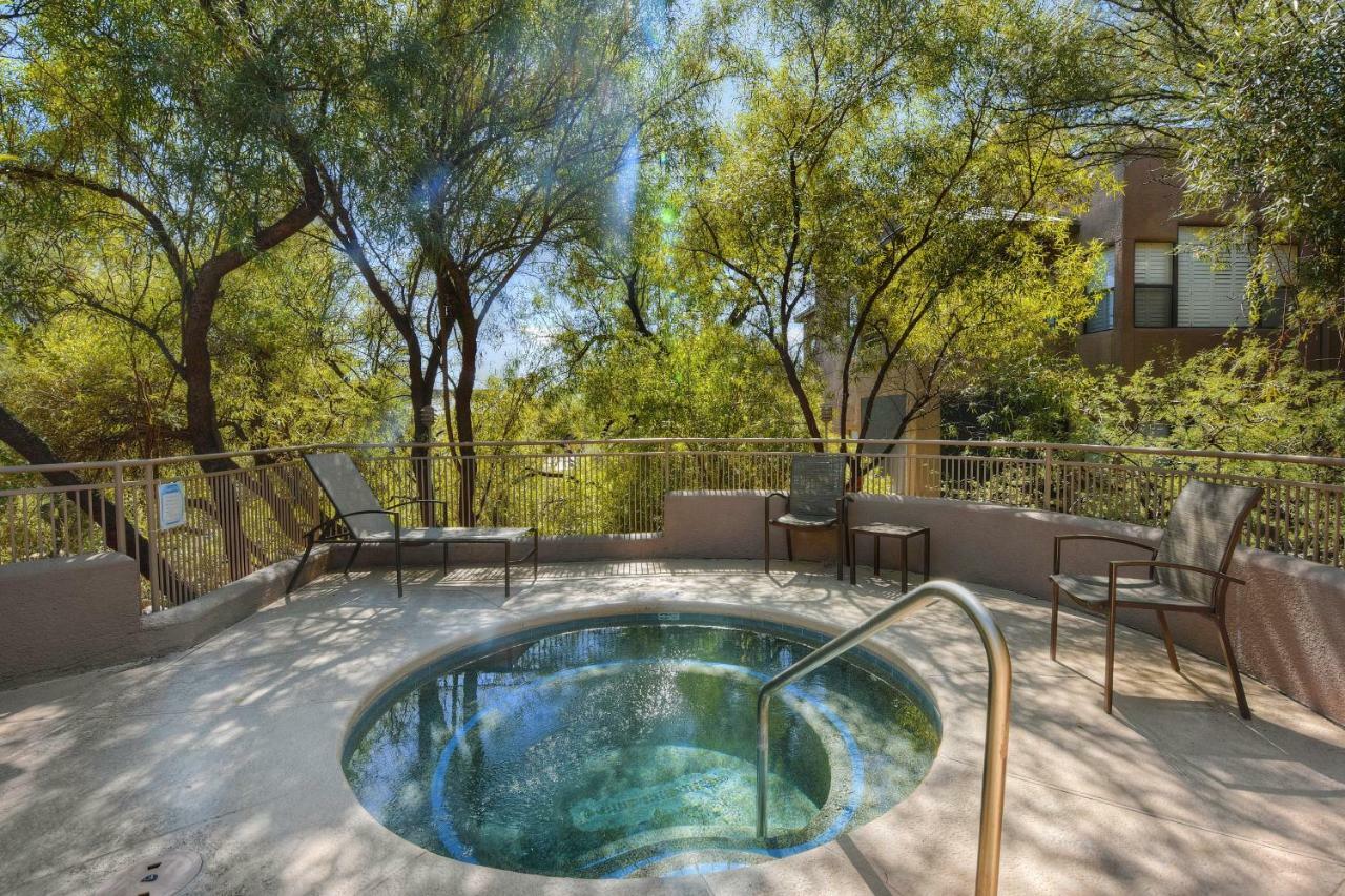 Апартаменты Ventana Retreat Тусон Экстерьер фото